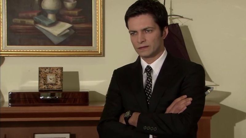 Aşk-ı Memnu'nun Nihat'ı yıllar içinde hem değişti hem de baba oldu! Kızı Naz güzelliği ile parmak ısırttı...