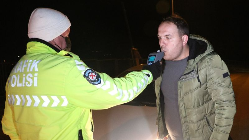 Edirne'de denetime giren sürücülerden savunmalar