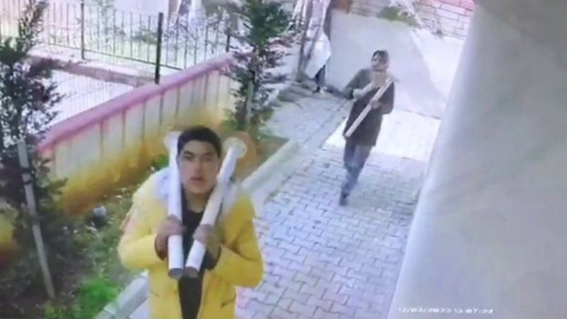 Ümraniye'deki hırsız, kamerayı görünce tükürdü