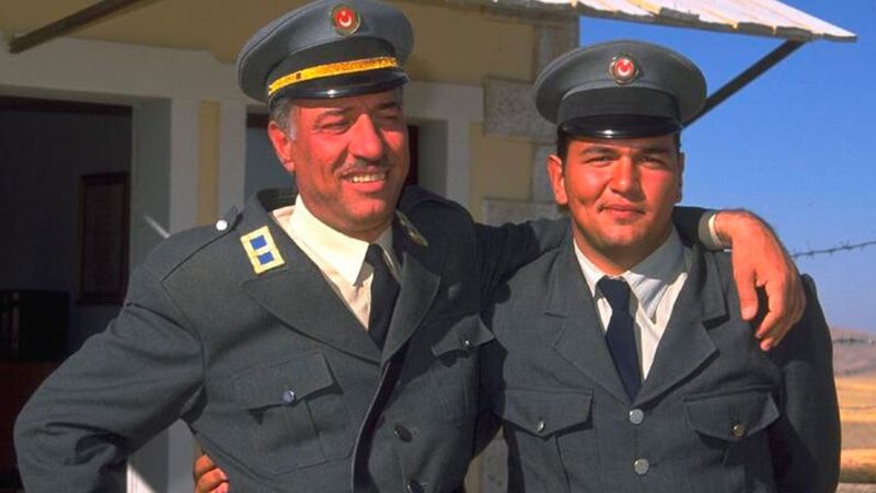 Kemal Sunal'ın en değerli emanetiydi! Oğlu Ali Sunal'ın güzeller güzeli eşini gördünüz mü?