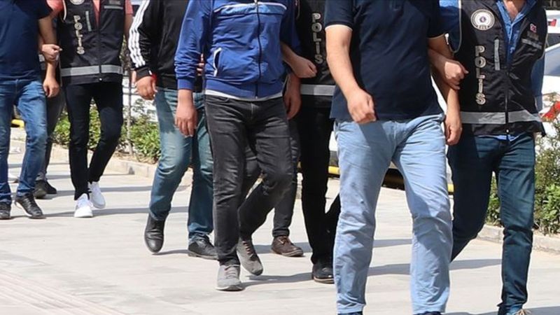 Balıkesir merkezli FETÖ operasyonu: 45 gözaltı