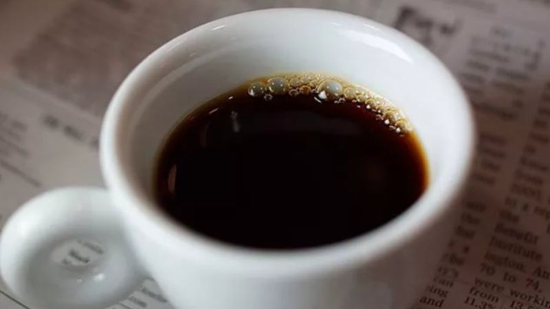 Kahveyi sütsüz ve şekersiz içenler toplanın! Bu tespit sizi üzebilir...