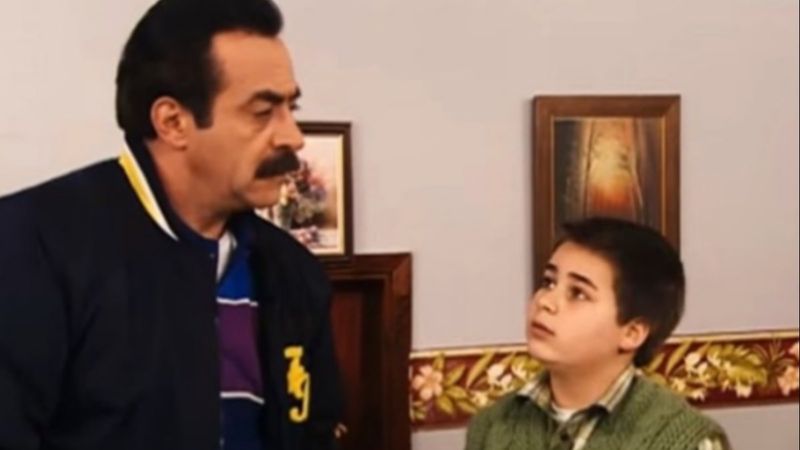 Akasya Durağı'nın minik Can'ı yakışıklı bir delikanlı oldu! Gören küçük dilini yuttu...