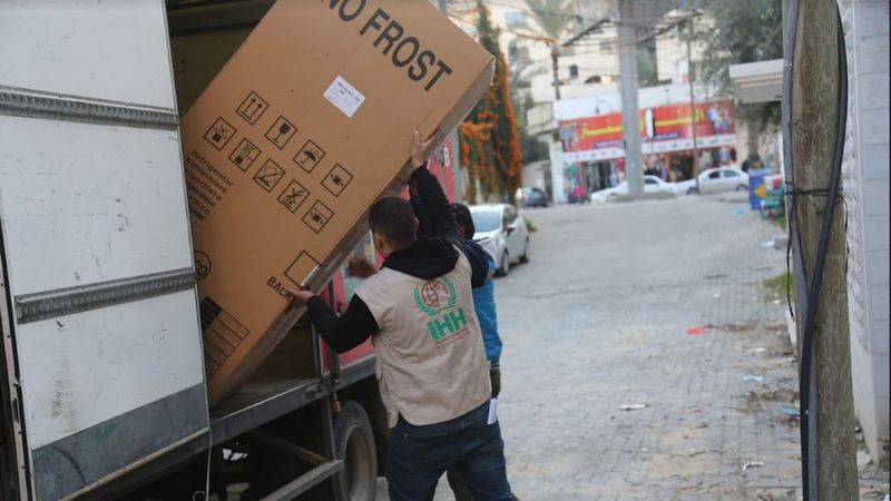 İHH’dan Gazze’deki 10 hastaneye destek