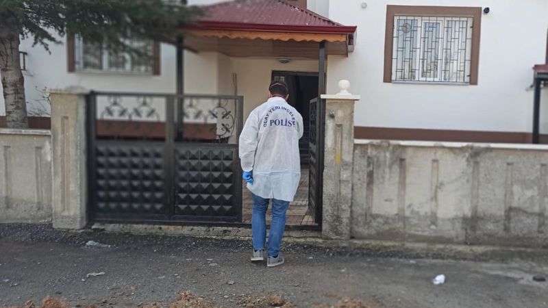 Kahramanmaraş'ta genç kız yatağında ölü bulundu