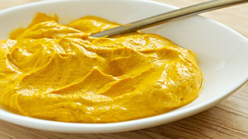 Her gece zerdeçallı yoğurt yemenin müthiş faydaları