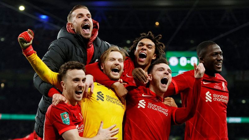 İngiltere Lig Kupası'nda şampiyon Liverpool