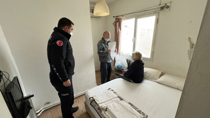 Muğla’da denize atlayan yaşlı çift taburcu edildi