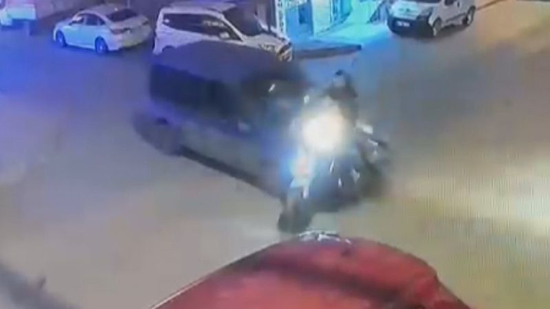 Arnavutköy'de feci kaza kamerada