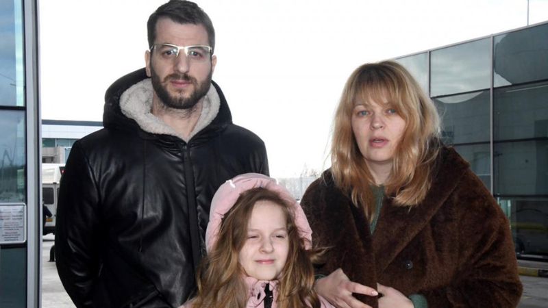 Ukrayna'dan dönen Türk: Çocukla yerin 3 metre altında kaldık