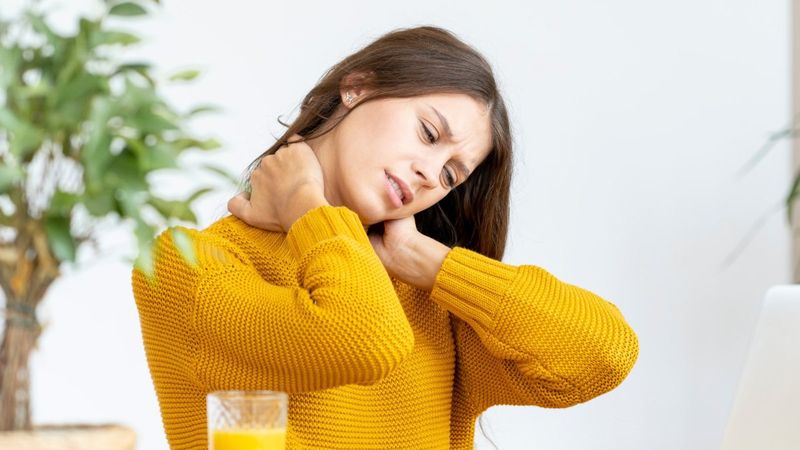 Vücudunuza daha iyi bakmanız gerektiğini gösteren 9 sessiz işaret