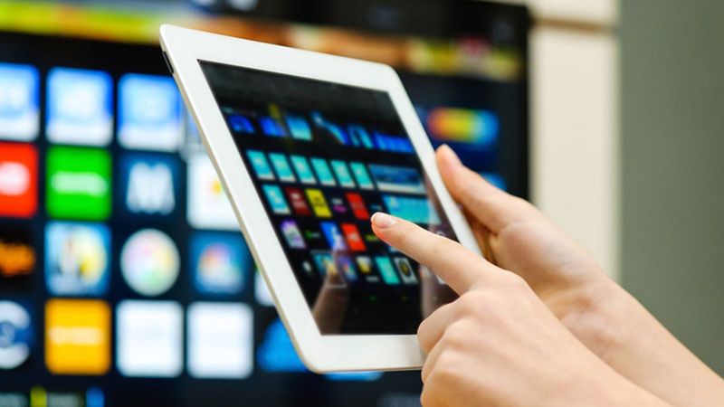 CNN ve Bloomberg, Rusya'daki yayınlarını durdurma kararı aldı