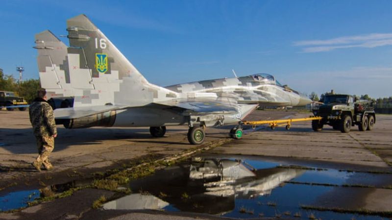 Rusya'dan Ukrayna uçaklarına havaalanı kullanımı izni veren ülkelere uyarı