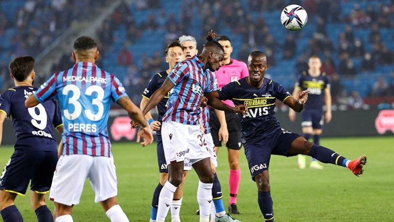 Fenerbahçe - Trabzonspor maçının muhtemel 11'leri