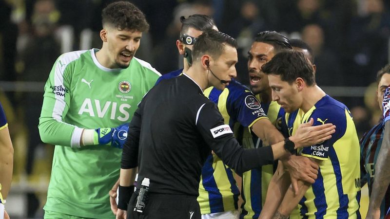 Fenerbahçe'den Zorbay Küçük'e tepki