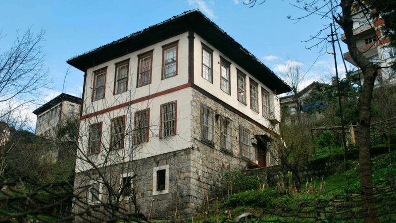 Türkiye'de iklim koşullarına göre konut tipleri