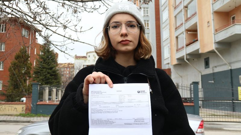 Eskişehir'deki genç kız, teknik servise yolladığı telefonuna ulaşamıyor