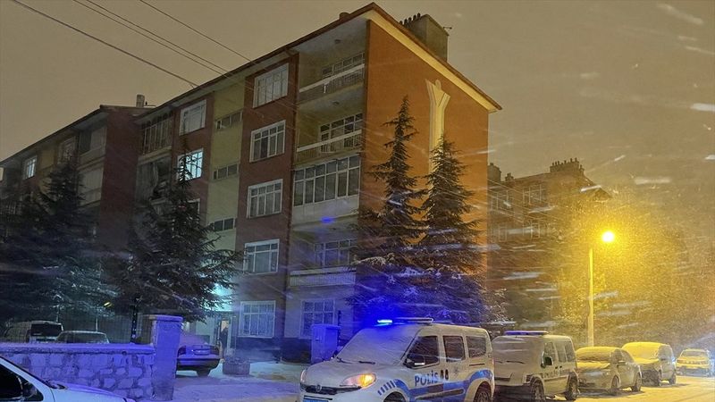 Konya'da Afganistan uyruklu kişi, evinde bıçaklanmış halde ölü bulundu