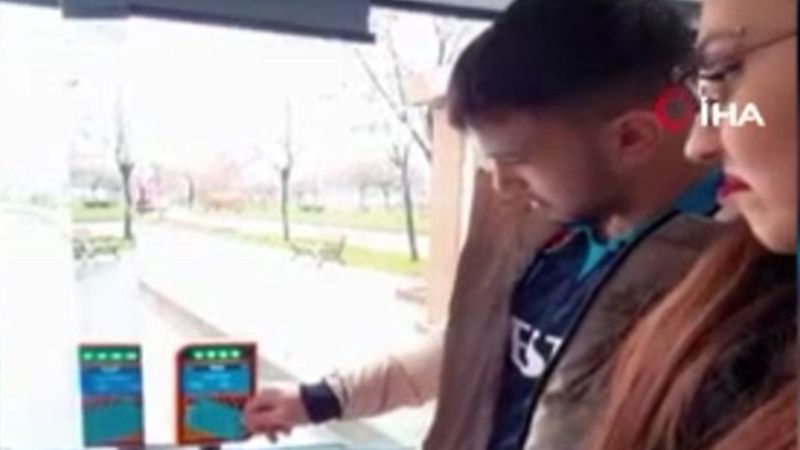 Trabzon’da otobüste her kart basımında, ‘o sene bu sene’ sesi duyuldu