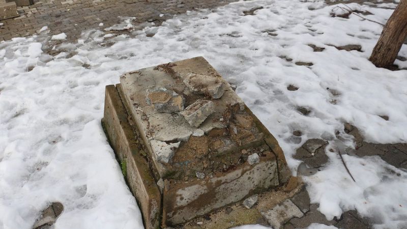 Isparta’da, Atatürk heykelini çalıp hurdacıya satan 4 kişi tutuklandı