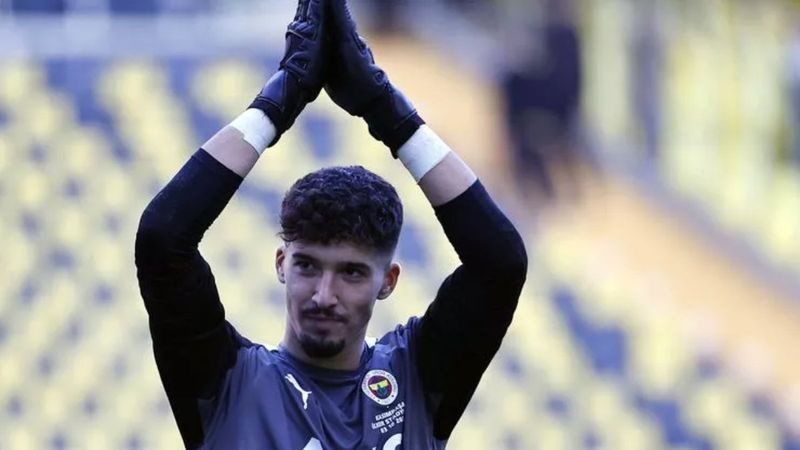 Altay Bayındır'a 3 Fransız talip