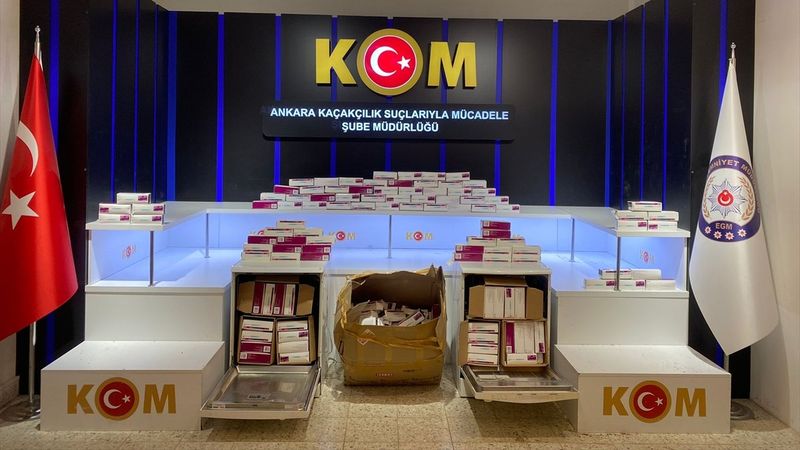 Ankara'da, bulaşık makinesinde gizlenmiş 6 bin 890 hap ele geçirildi