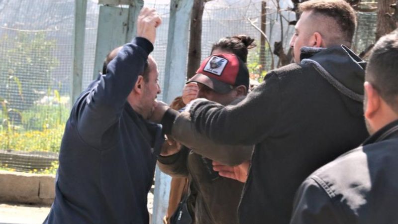 Antalya'da evinin yandığını gören şahıs, kiracısına saldırdı