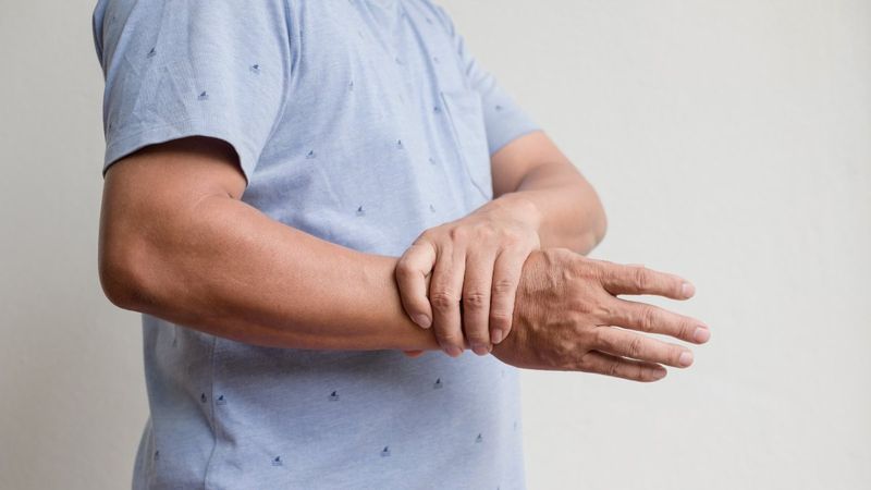 B12 vitamini eksikliğini gösteren 8 belirti