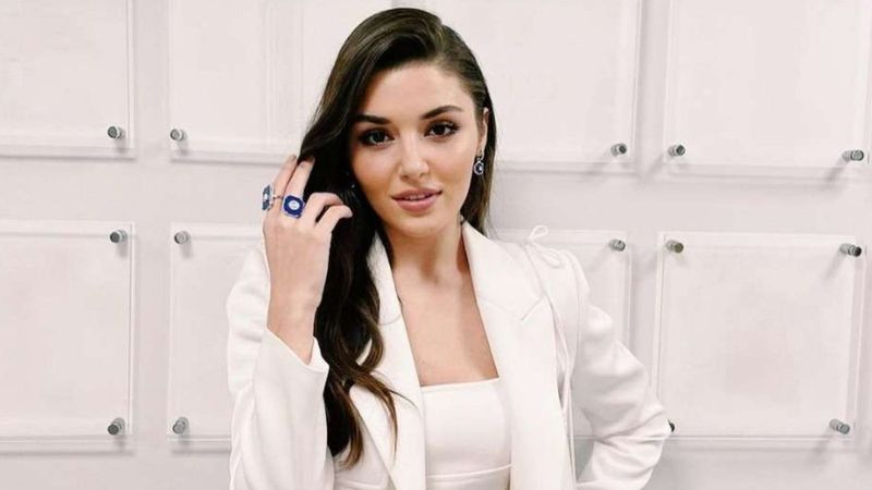 Hande Erçel'in boylu poslu eski sevgilisi Arka Sokaklar'ın yıldızıymış! Aşk büyük, sonu hazin...