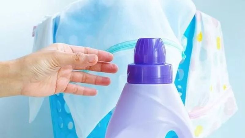 Ev hanımlarının gizli formülü! Yumuşatıcıyı cezvede kaynatın, etkiyi görün...