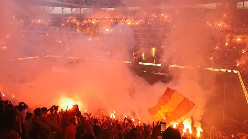 Galatasaray'dan Barcelona'ya göndermeli yanıt
