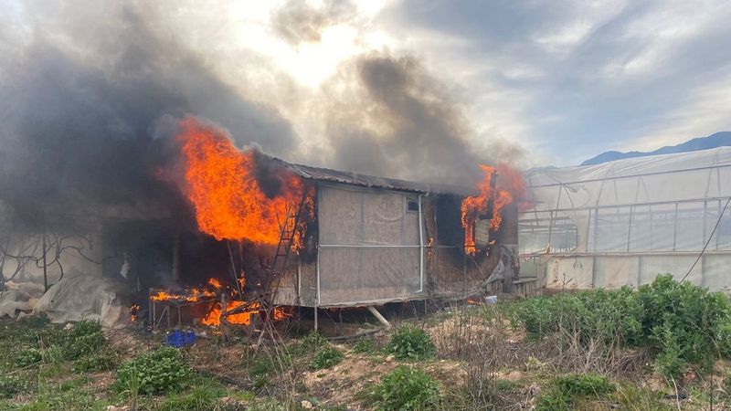 Muğla'da barakada çıkan yangında Suriyeli bir çocuk öldü