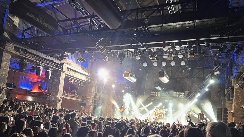 Köln'de Buray konserine yoğun ilgi