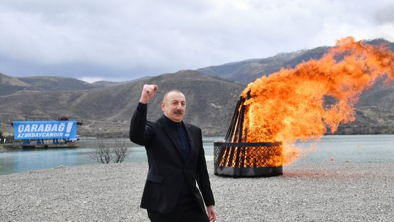 İlham Aliyev, Karabağ'da Nevruz ateşini yaktı