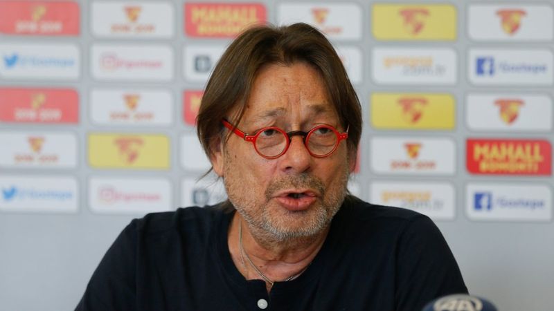 Göztepe Başkanı Mehmet Sepil istifa etti