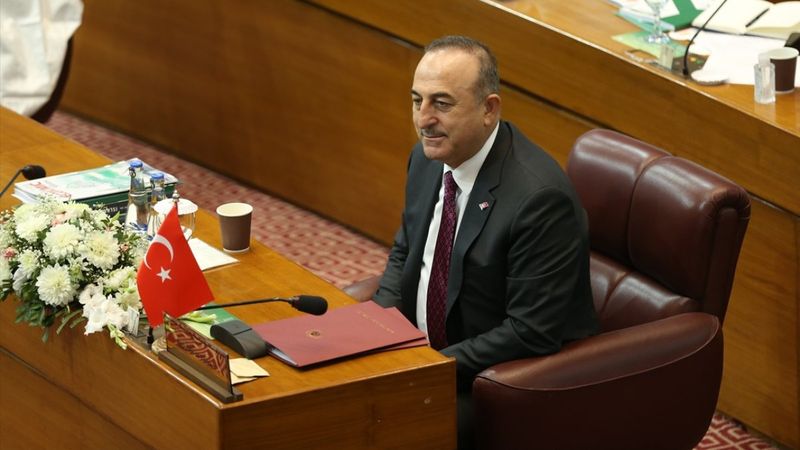 Mevlüt Çavuşoğlu: Bizim için Halep ve Harkov'da dökülen kanlar birdir