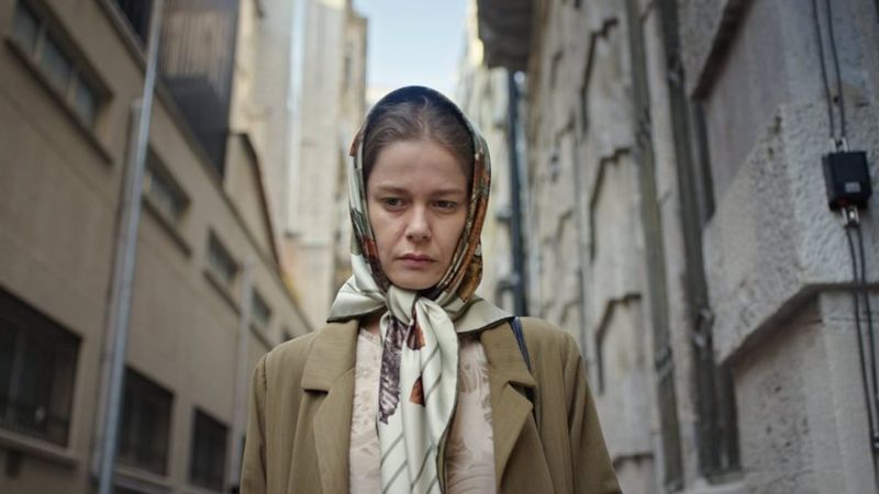 Burcu Biricik'li Fatma dizisinin akıbeti belli oldu! Önce Camdaki Kız'ı bitirecek...