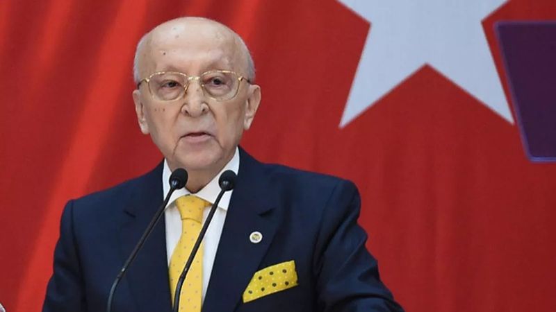 Vefa Küçük'ten Uğur Dündar'a sert sözler