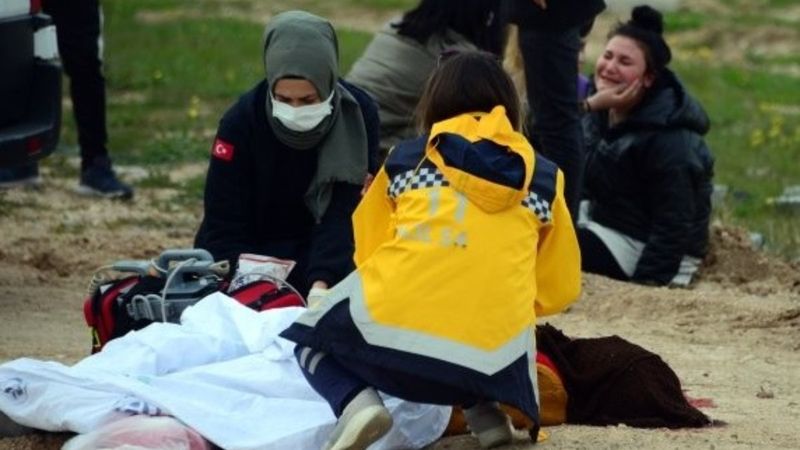 Adana’da sokak ortasında eşini öldüren koca yakalandı