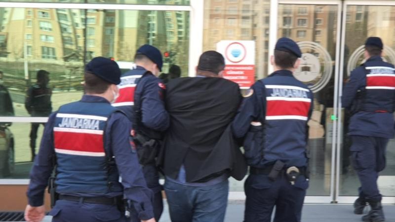 Tekirdağ'da 14 suçtan aranan şüpheli jandarmaya yakalandı