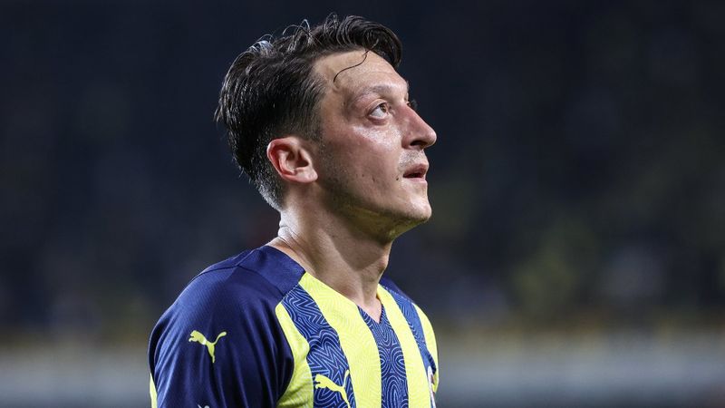 Mesut Özil'in yeni rotası belli oluyor