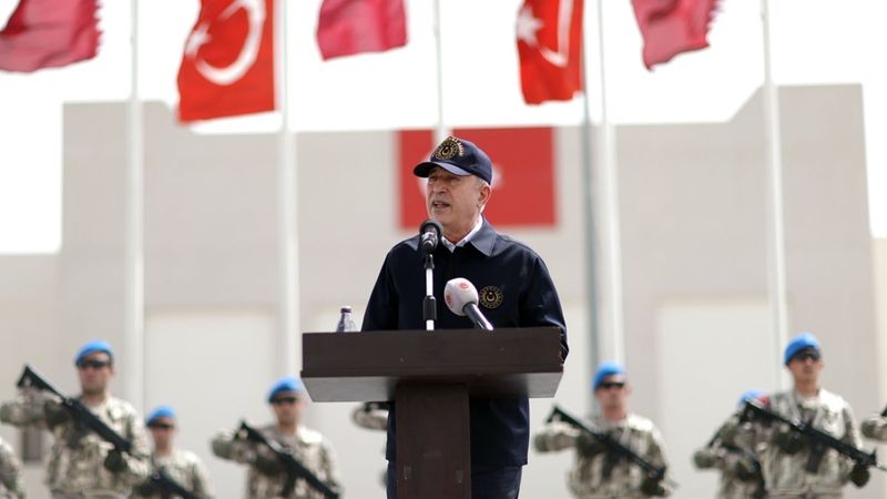 Hulusi Akar: Türkiye Ukrayna için elinden geleni yapıyor