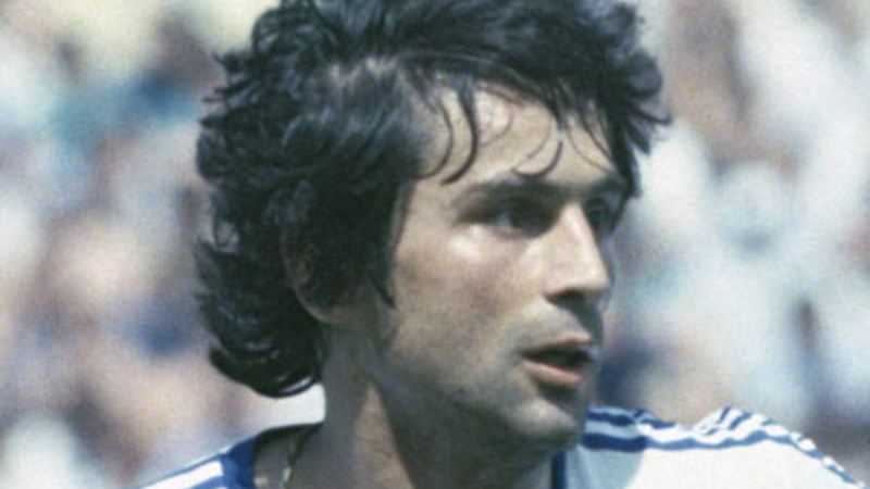 Sadece gözleri kıpırdıyor! Efsane futbolcu İlyas Tüfekçi'nin son hali içleri acıttı...