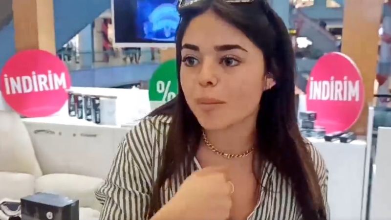 Bahçelievler'de AVM'de 'diş bakımı' standında tartışma çıktı