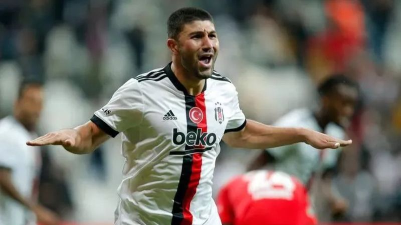 Beşiktaş'ta Güven Yalçın 5 milyon TL'yi kabul etmedi