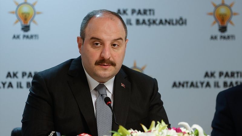 Mustafa Varank: Müzakerelerdeki alkış her lidere nasip olmaz