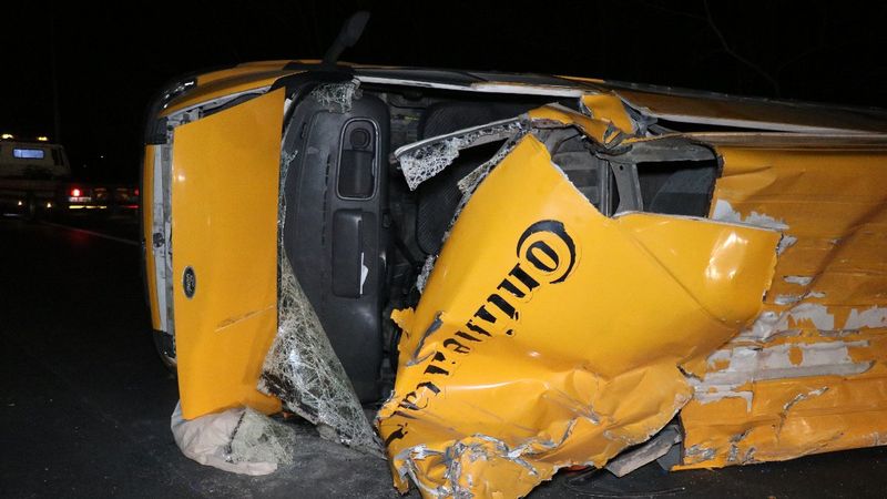 TEM’de feci kaza: 7 yaralı