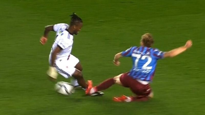 Beşiktaş'ın penaltı beklediği an