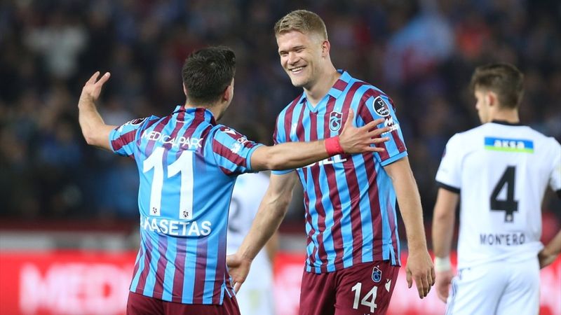 Cornelius: Biz bunu 3'lü oynayanlara yaparız