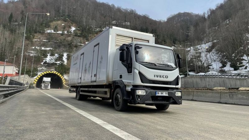 Bolu Dağı Tüneli trafiğe açıldı